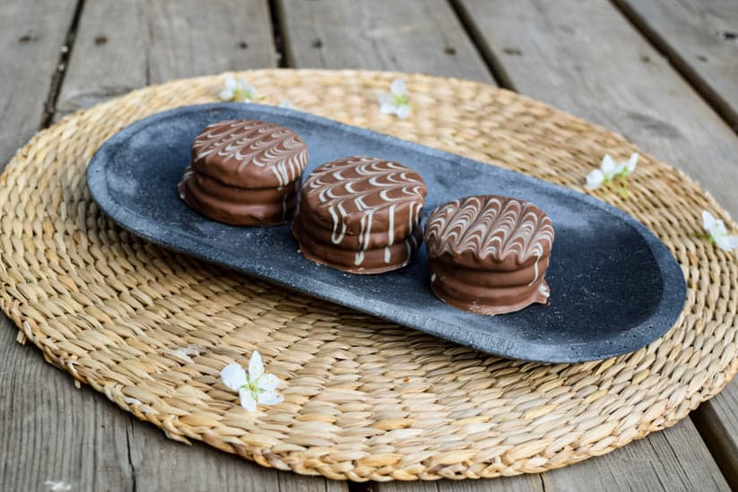 Chocolate Alfajores