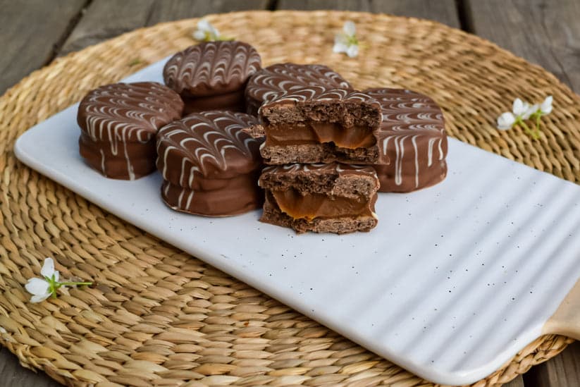 Chocolate Alfajores